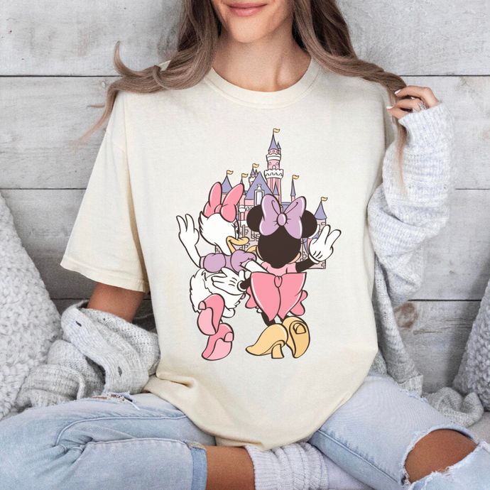 Castles & Besties Tee